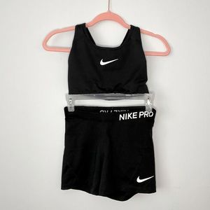 Nike pro set